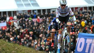 Kolarstwo przełajowe, mistrzostwa świata: wyścig elity kobiet. Transmisja online na żywo, live stream (03.02.2024)